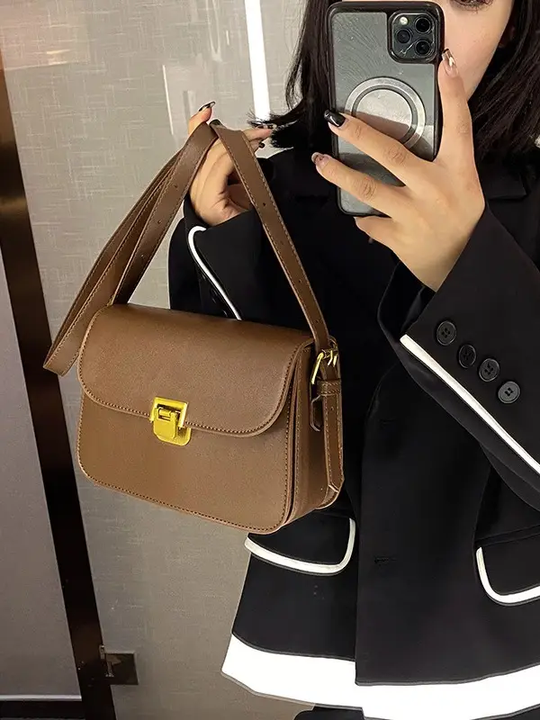 Elegant Women's Brown Messenger Bag with Gold Clasp