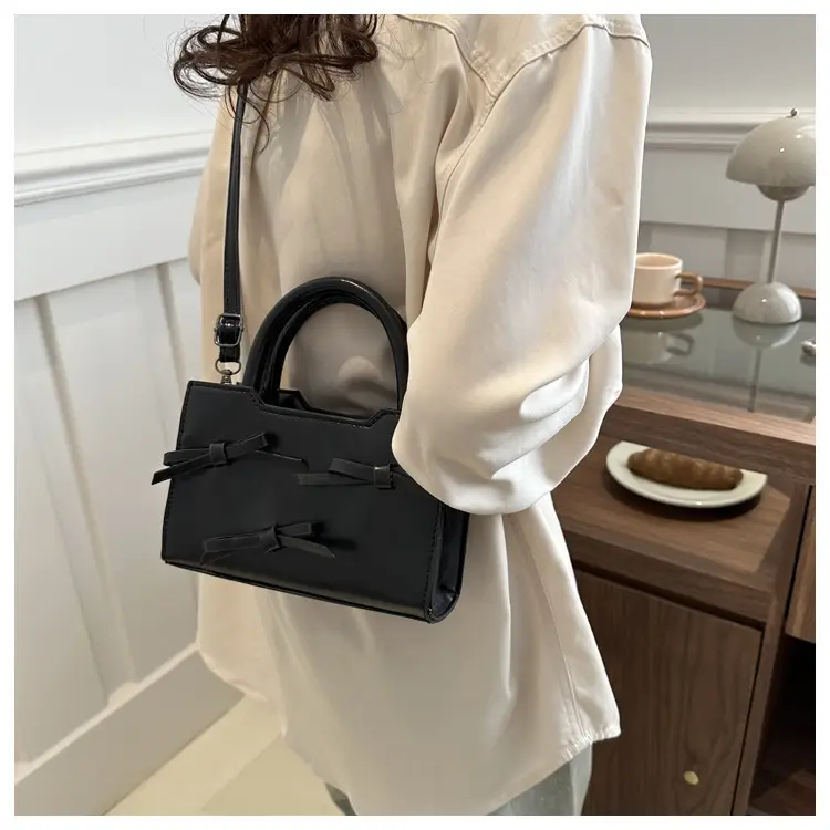 Black Bow Shoulder Crossbody Bag for Women 2024 — feature 11