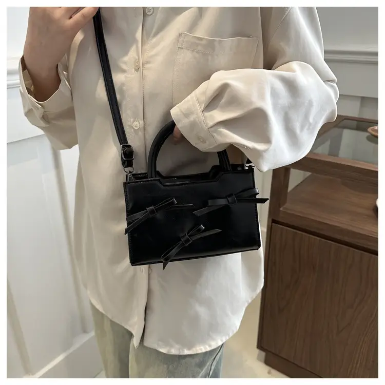 Black Bow Shoulder Crossbody Bag for Women 2024 — feature 9