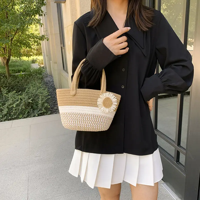 Women's Bow Decorated Straw Bucket Bag 2024 - Image 9