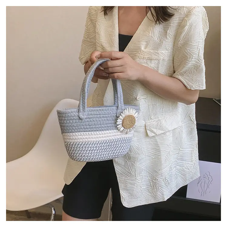 Women's Bow Decorated Straw Bucket Bag 2024 — feature 20