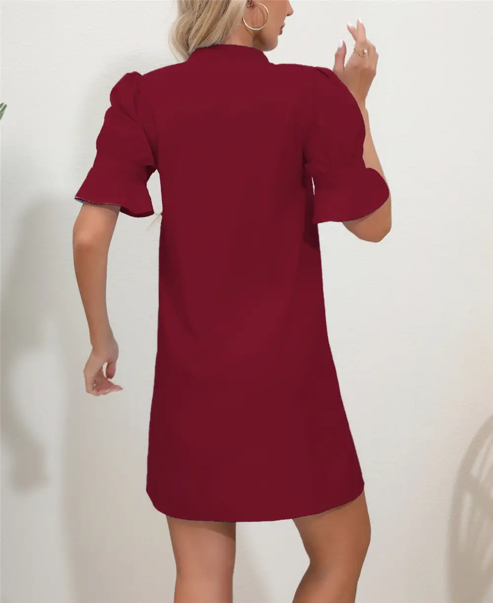 Black V-Neck Loose Pleated Dress for Women — feature 32