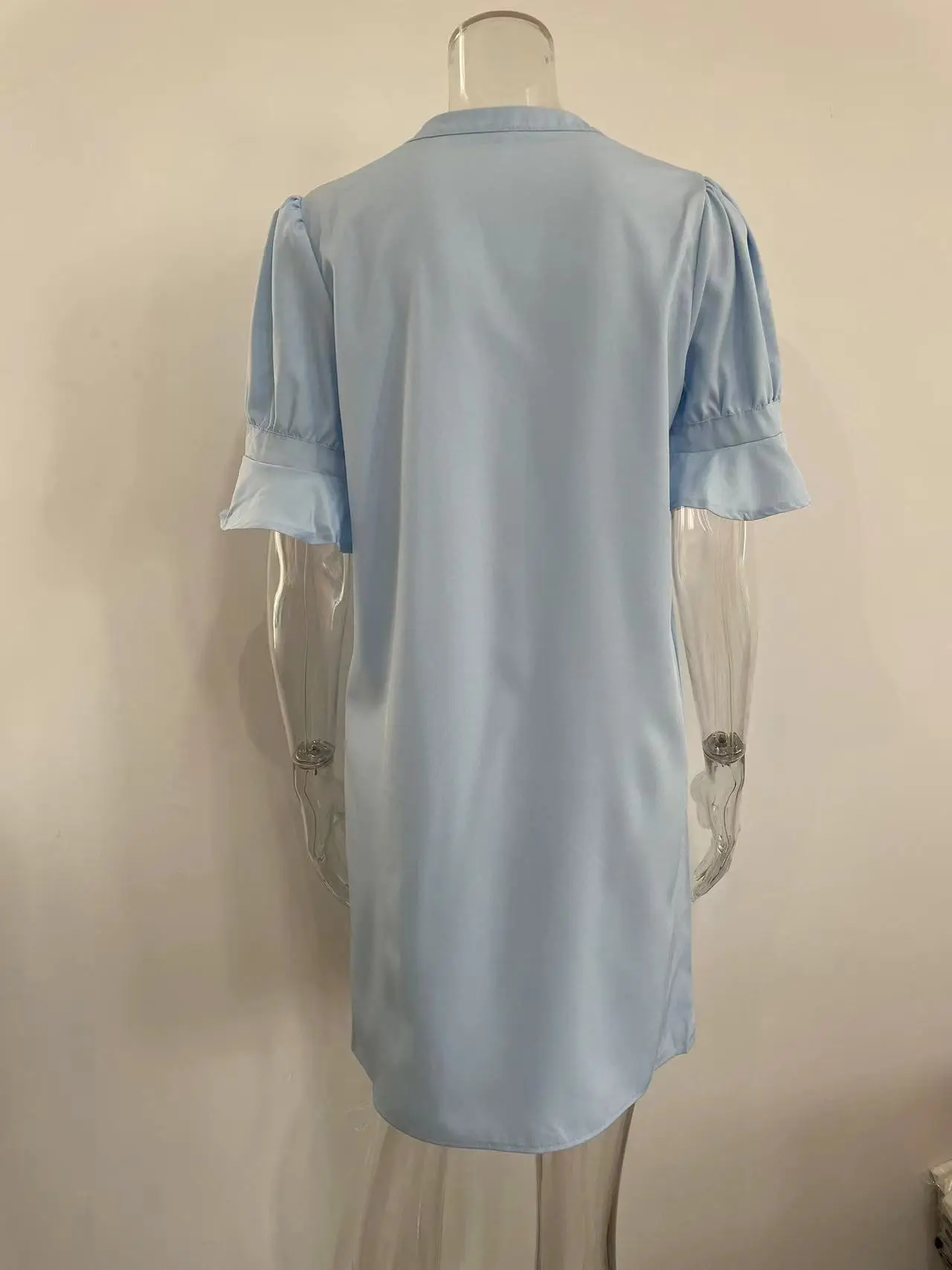 Black V-Neck Loose Pleated Dress for Women — feature 49