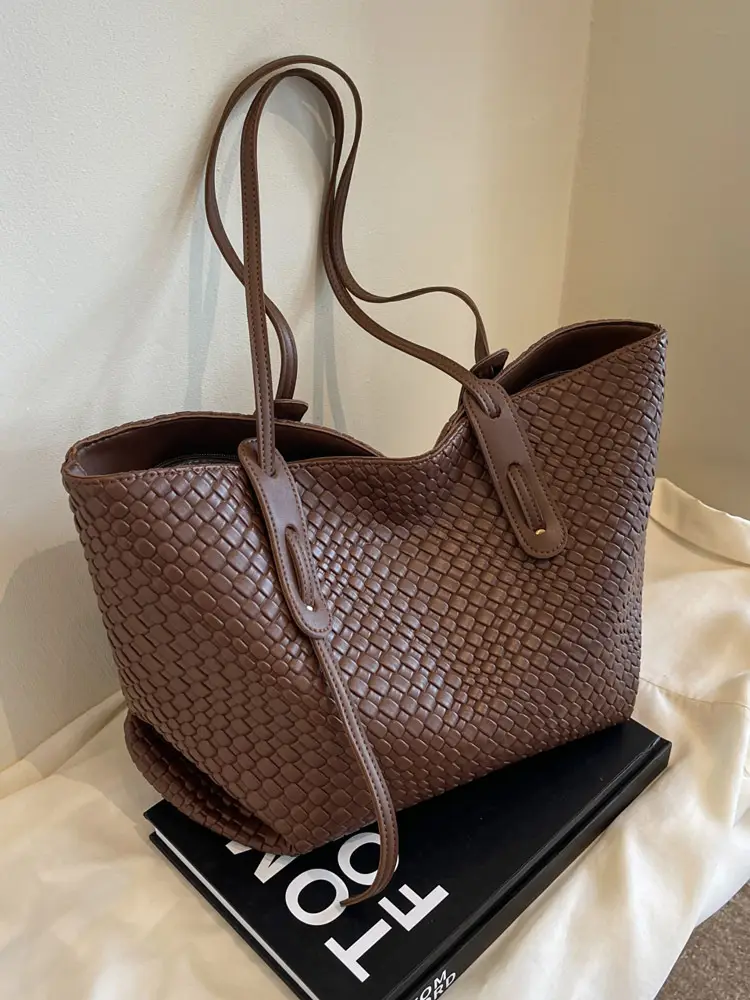 Women Woven Shoulder Bag Retro Korean Style 2025 - Image 6