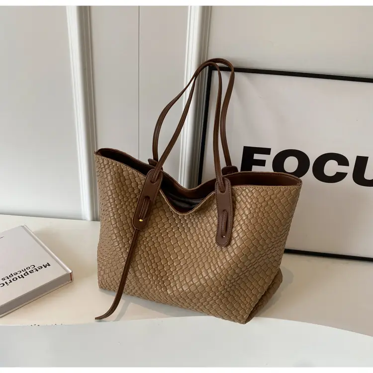 Women Woven Shoulder Bag Retro Korean Style 2025 — feature 22