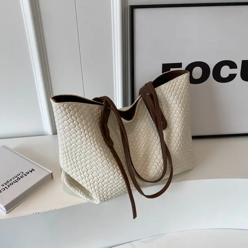 Women Woven Shoulder Bag Retro Korean Style 2025 - Image 2