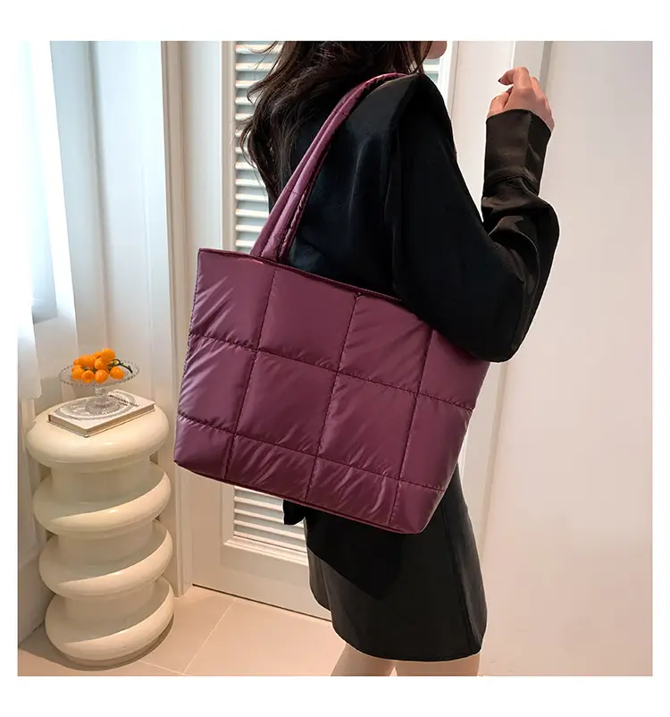 Korean Style Gold Quilted Shoulder Bag for Women — feature 18