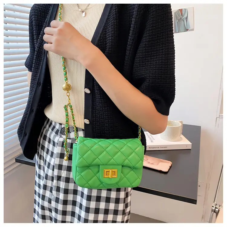 Black Quilted Chain Shoulder Bag for Women — feature 10