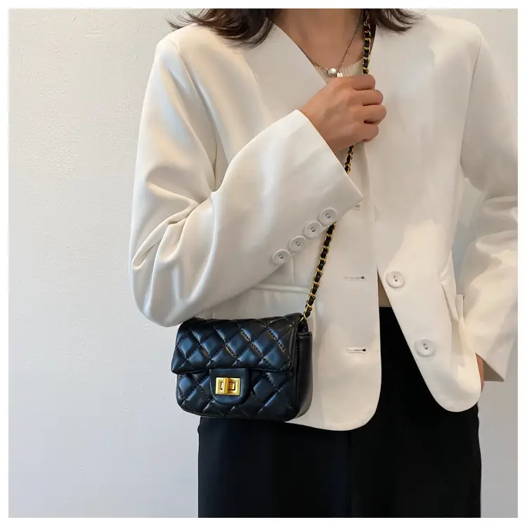 Black Quilted Chain Shoulder Bag for Women — feature 20