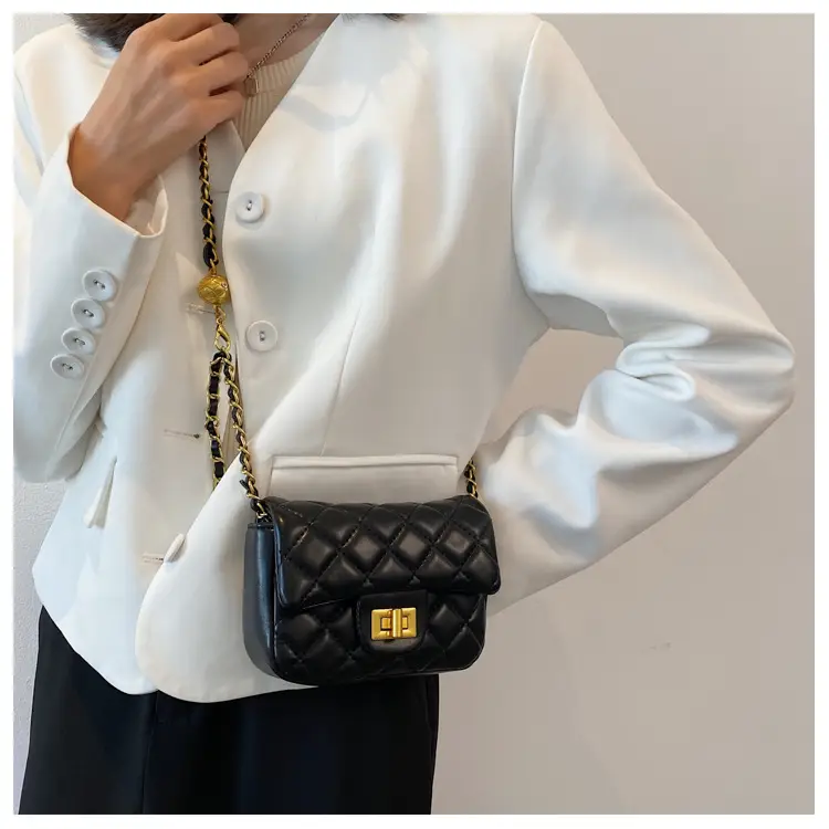 Black Quilted Chain Shoulder Bag for Women — feature 21