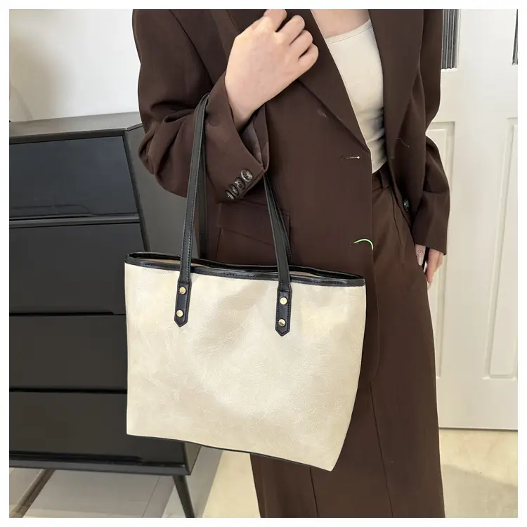 Women's Contrast Color Retro Big Shoulder Bag 2024