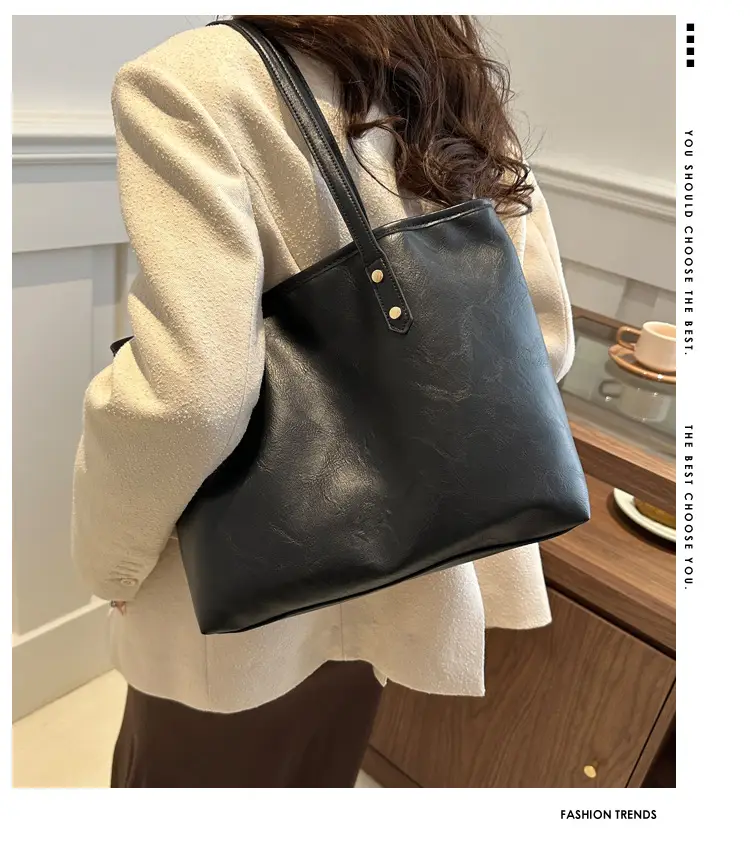 Women's Contrast Color Retro Big Shoulder Bag 2024 — feature 2