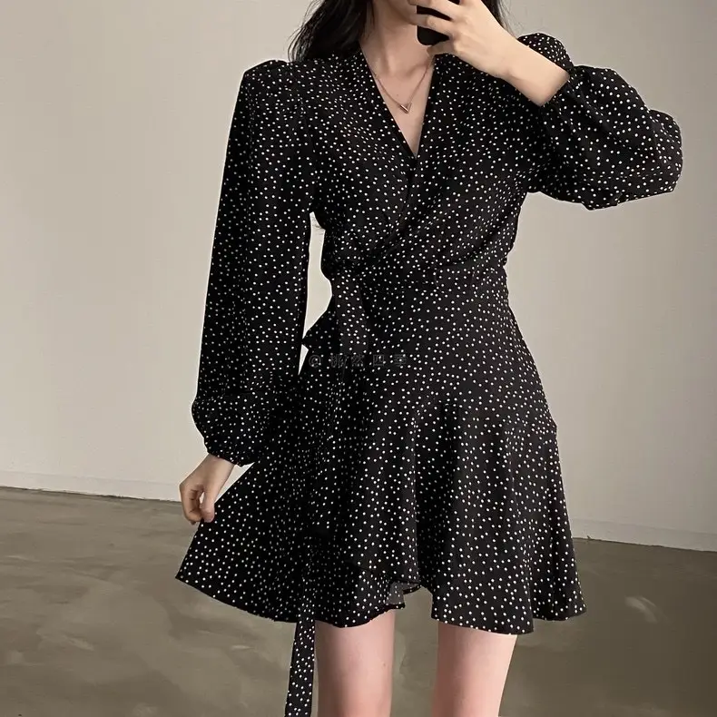 French Style Black Dot V-Neck Long Sleeve Dress Women — feature 8