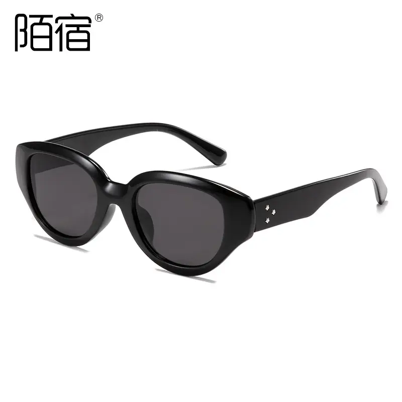 Korean Style Polarized Men Sunglasses Blush White 2024