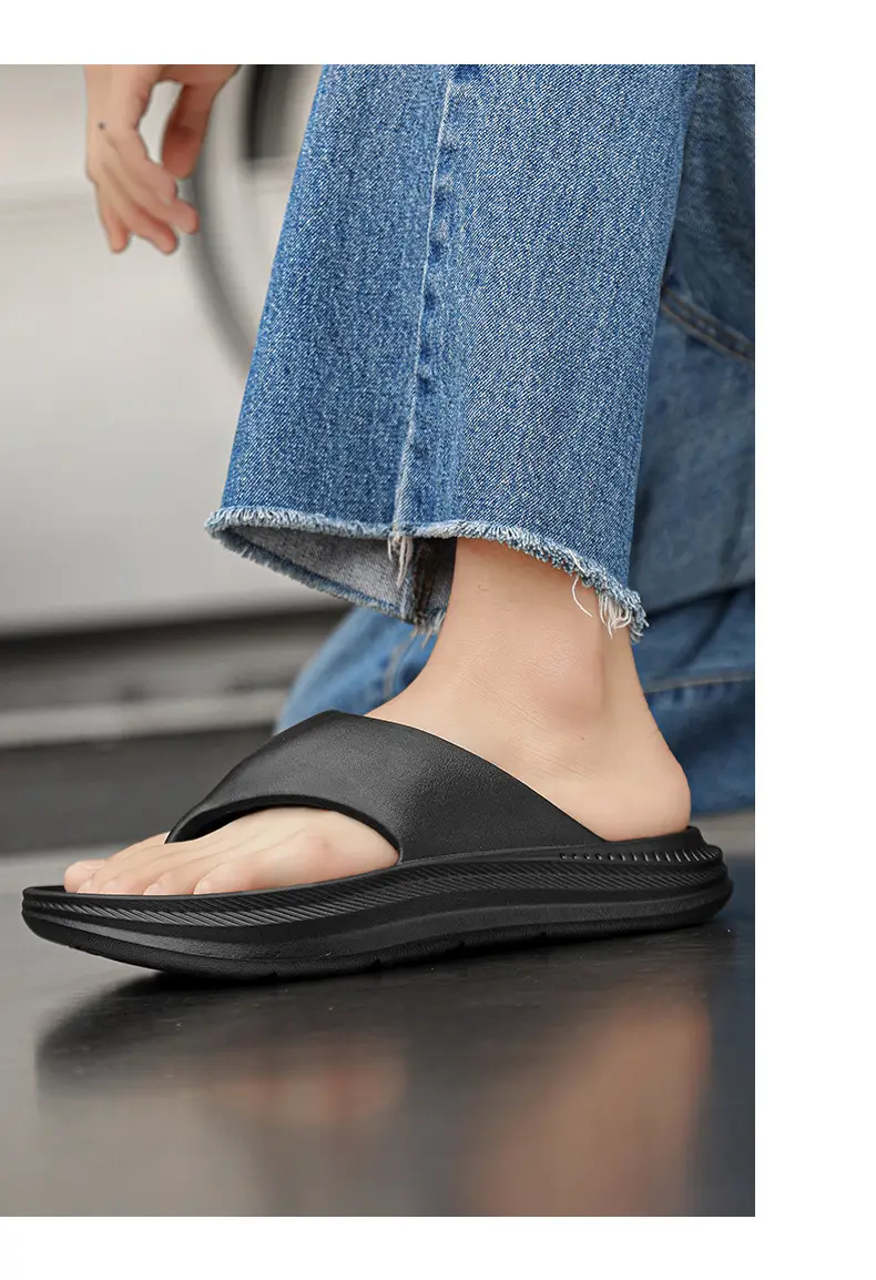 2025 Summer Flip-Flops for Men, Stylish Outdoor Beach Shoes, Trendy Soft-Soled Non-Slip Sandals for Men — feature 22
