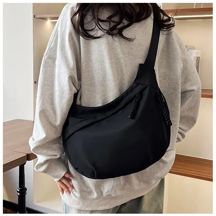 Black Shoulder Messenger Bag for Women — feature 13