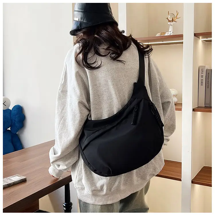 Black Shoulder Messenger Bag for Women — feature 14