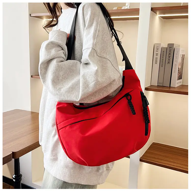 Black Shoulder Messenger Bag for Women — feature 16