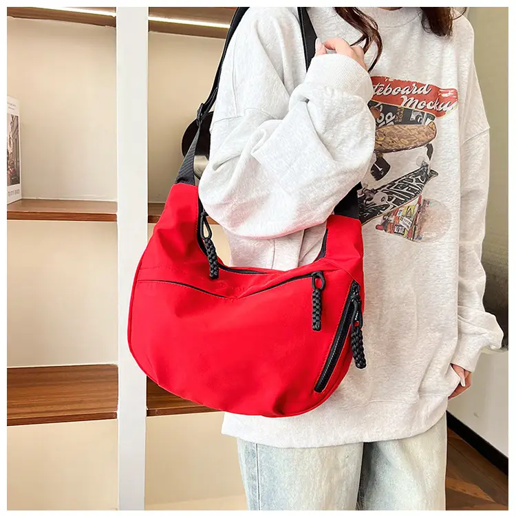 Black Shoulder Messenger Bag for Women — feature 18
