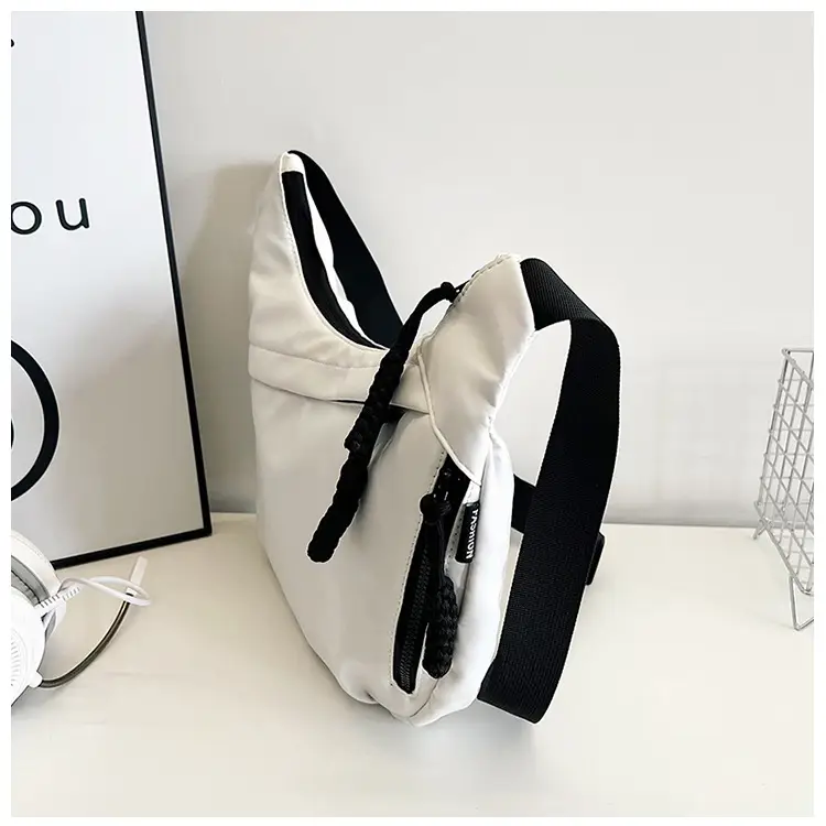 Black Shoulder Messenger Bag for Women — feature 32