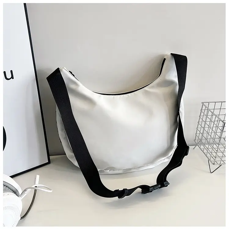 Black Shoulder Messenger Bag for Women — feature 33