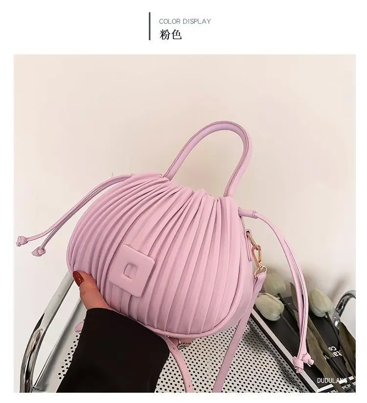 Black Pleated Crossbody Bag for Women 2026 — feature 4