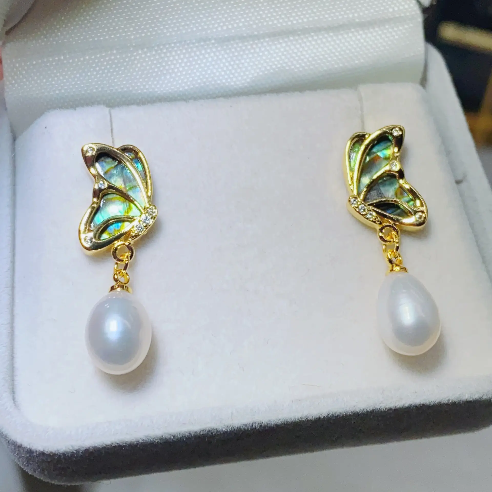 Abalone Shell Butterfly Pearl Earrings for Women