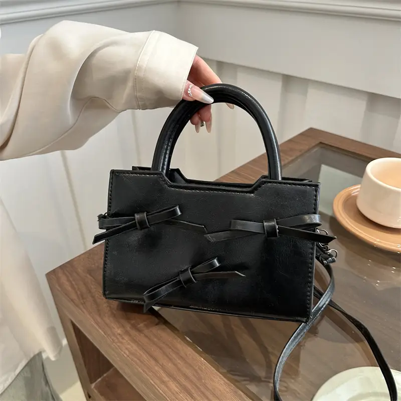 White Bow Shoulder Bag 2024 New Arrival - Image 5