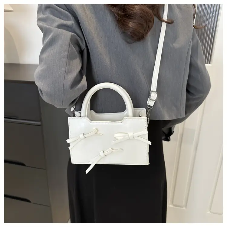 White Bow Shoulder Bag 2024 New Arrival — feature 18