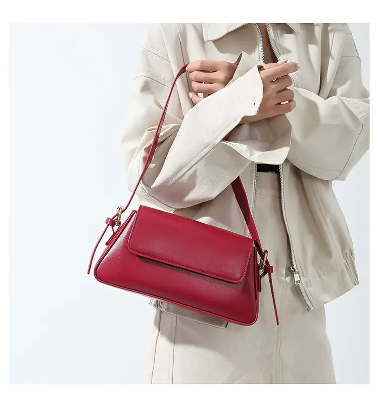 Black Square Crossbody Bag with Gold Plated Hardware — feature 18