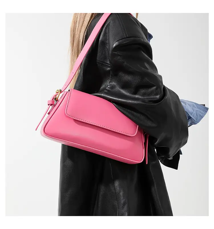 Black Square Crossbody Bag with Gold Plated Hardware — feature 28