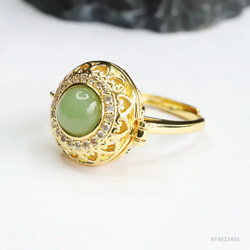 Guan Yu Jade Ring with Emerald Center & Gold Plated - Image 5