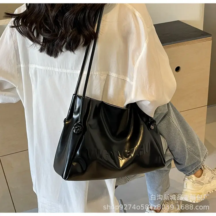 White Minimalist Shoulder Bag for Women 2026 — feature 32