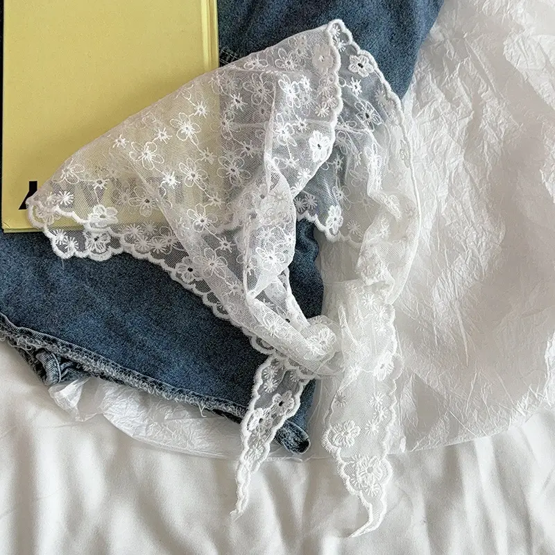 White Lace Triangle Hair Band with Silk Scarf Design - Image 5