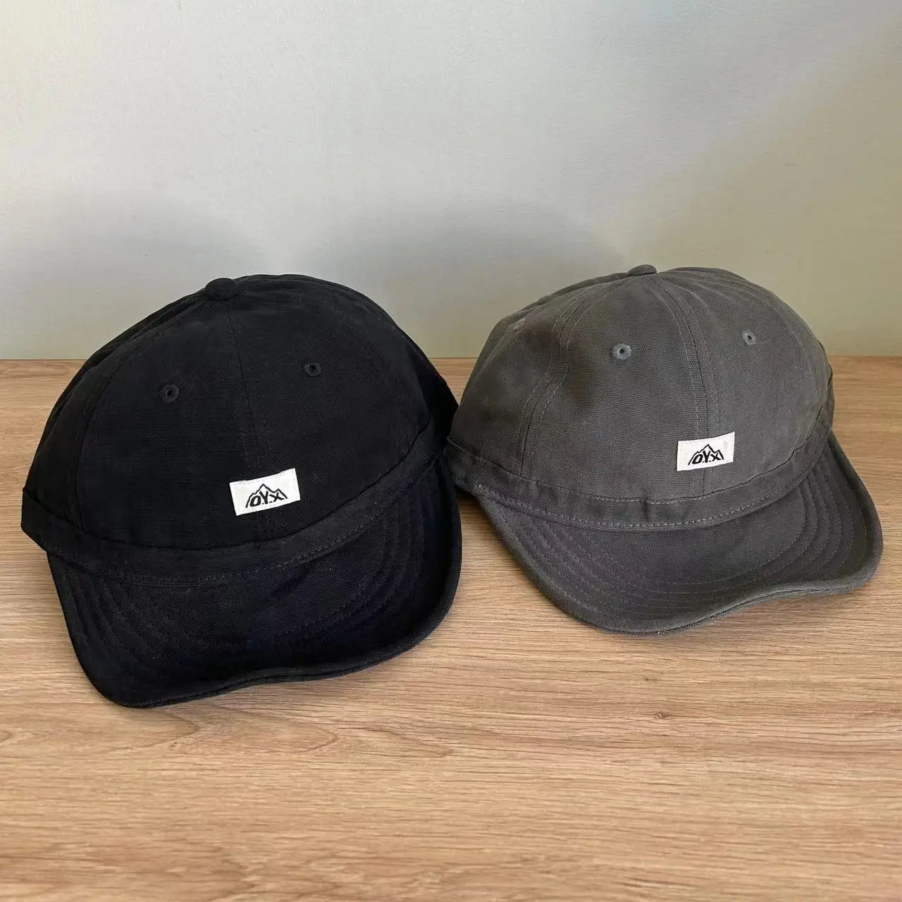 Men Retro Cap Black Brown Grey No Brand Tag — feature 5
