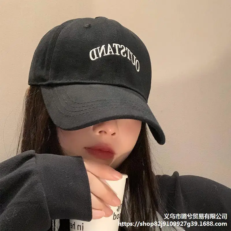 Black Women's Cap with "DIVEING" Embroidery - Image 5