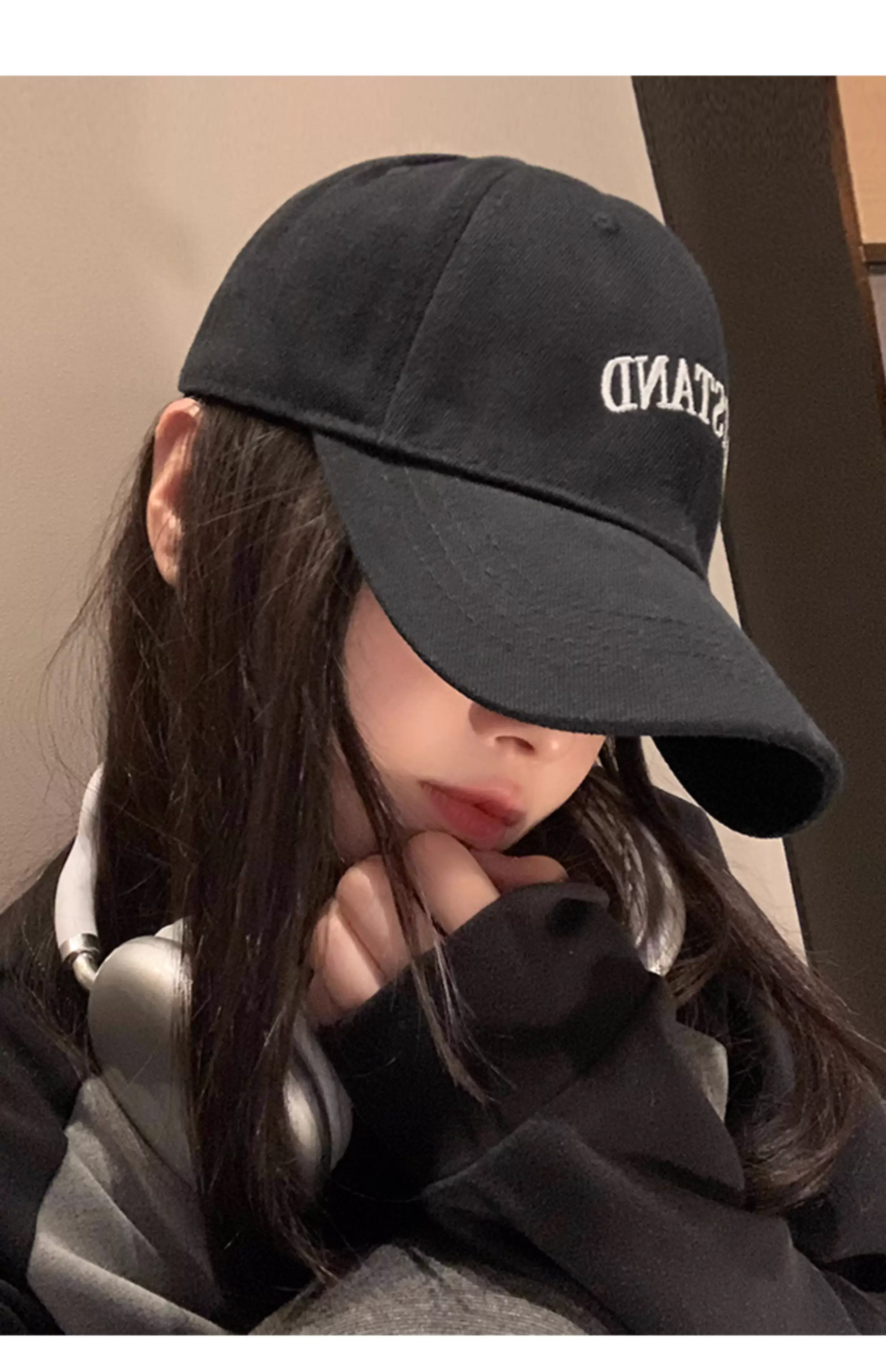 Black Women's Cap with "DIVEING" Embroidery — feature 12