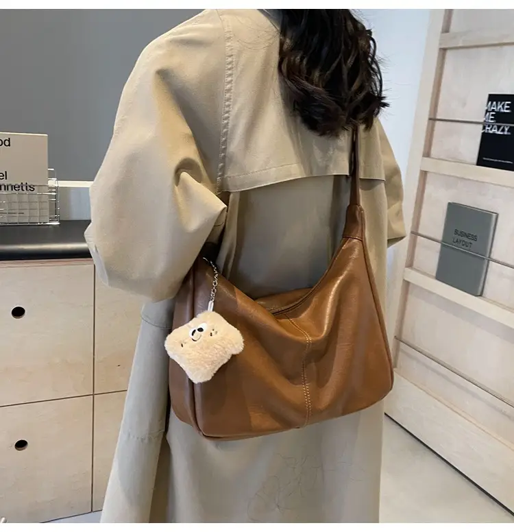 Women Retro Crossbody Tote Bag Soft Leather 2024 — feature 12