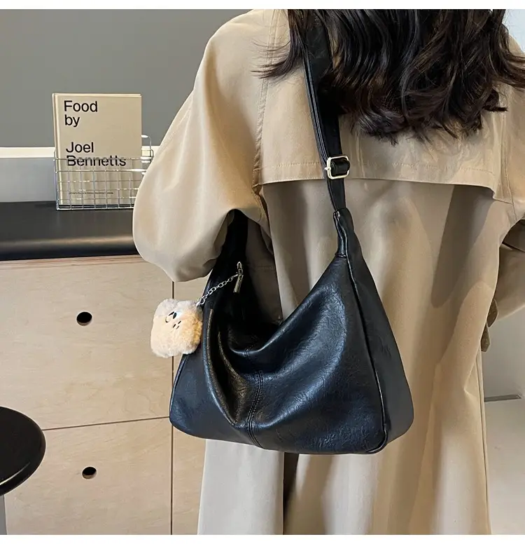 Women Retro Crossbody Tote Bag Soft Leather 2024 — feature 17