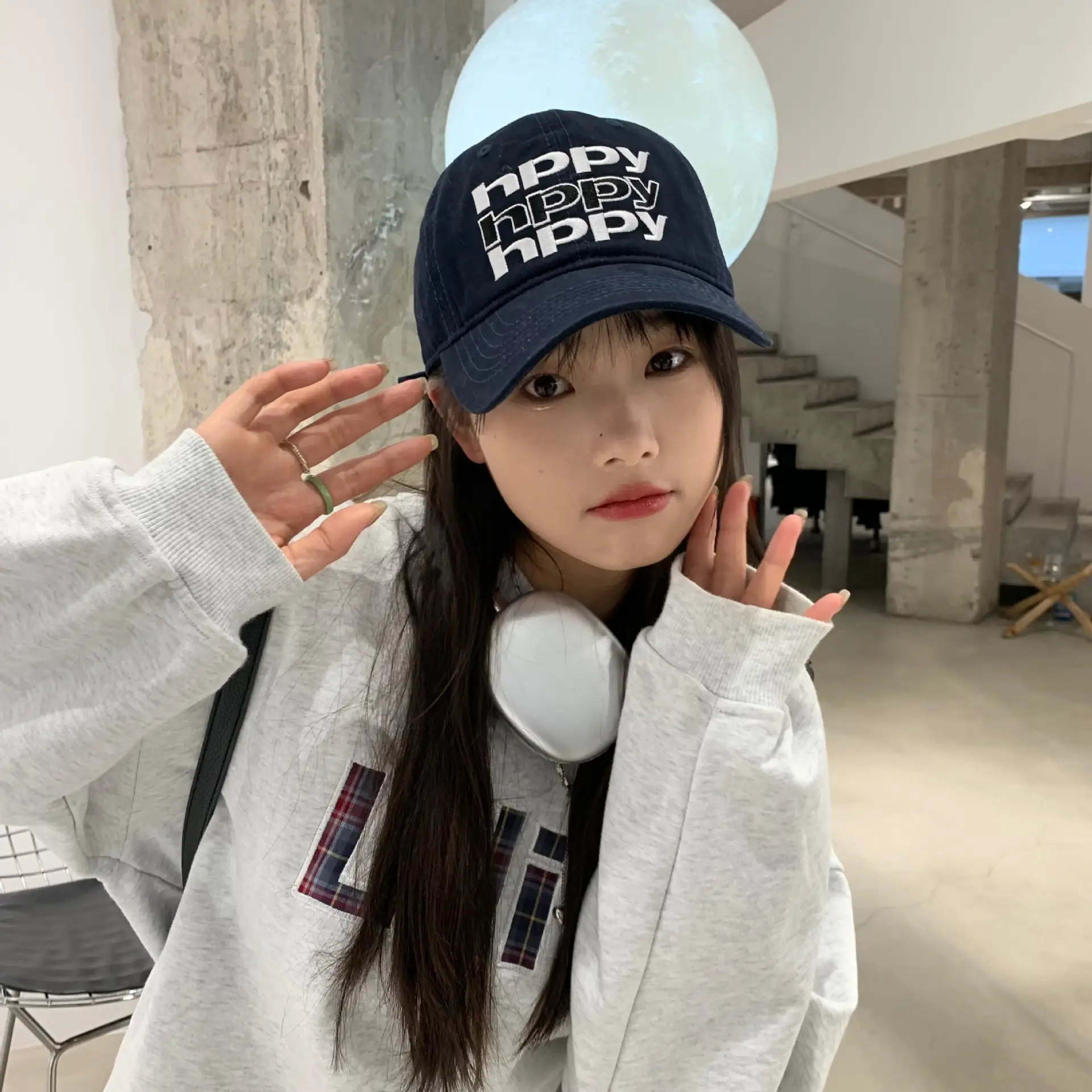 Women Retro Letter Cap Wide Brim Baseball Cap - Image 10