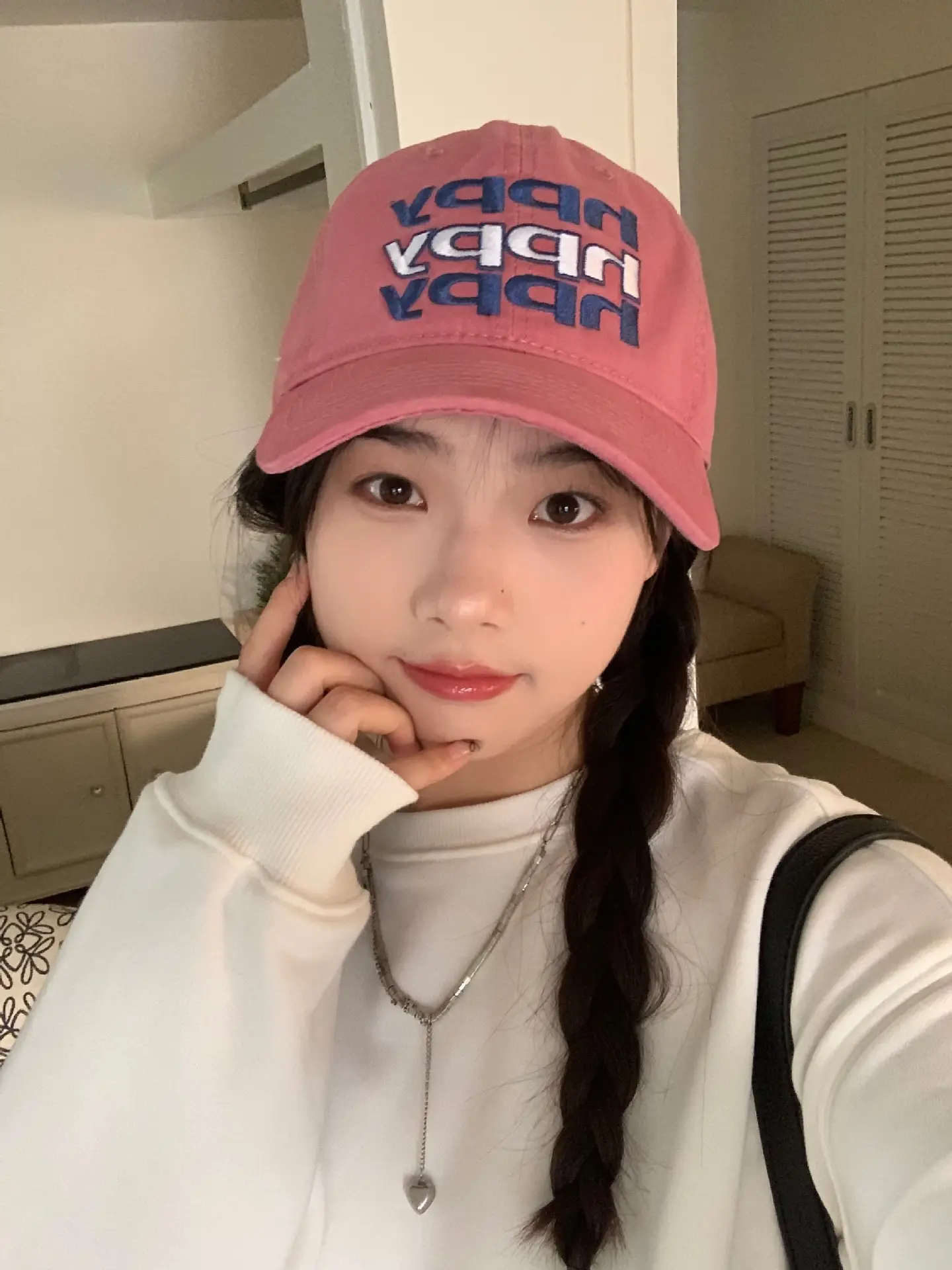 Women Retro Letter Cap Wide Brim Baseball Cap — feature 10