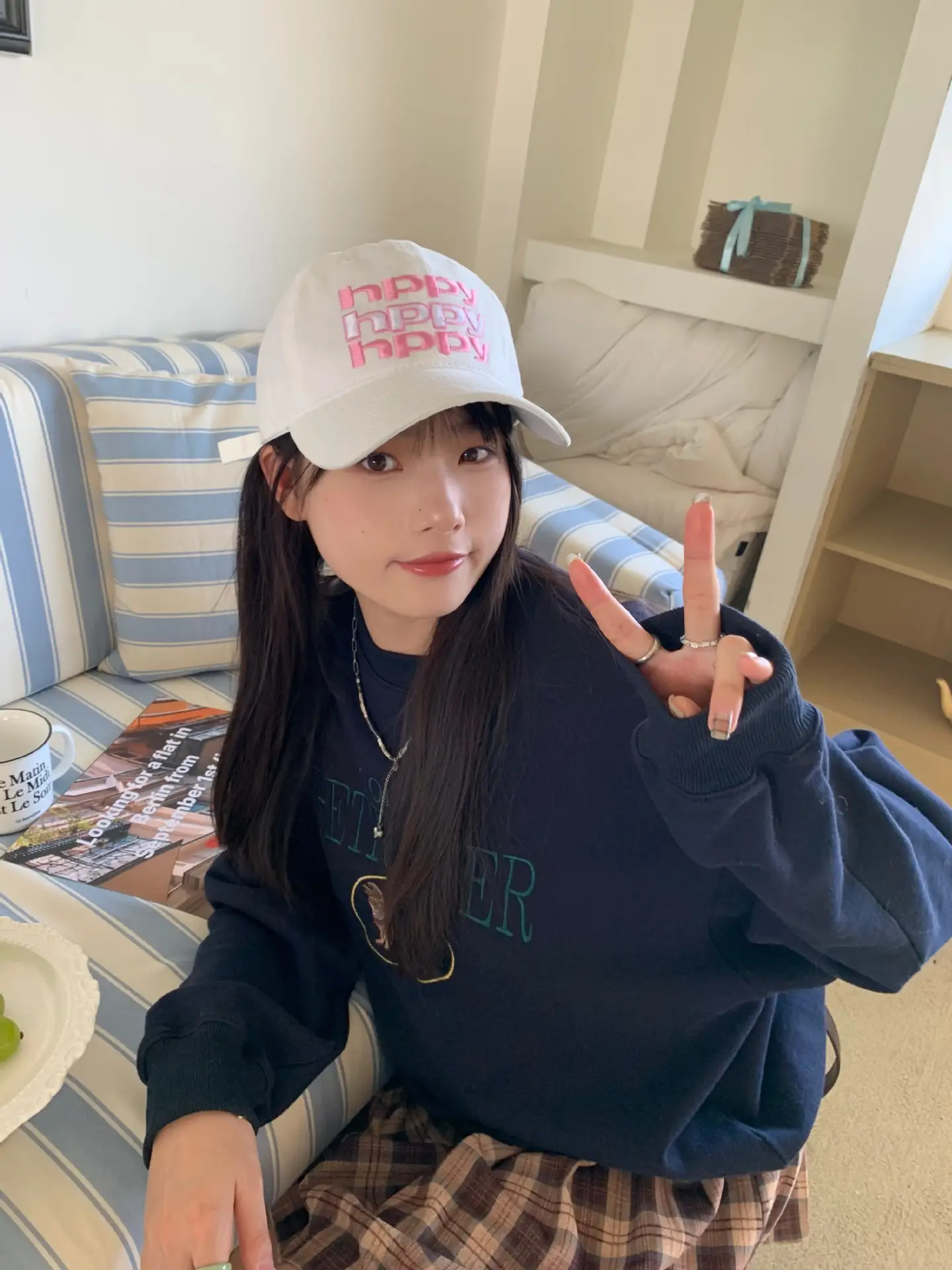 Women Retro Letter Cap Wide Brim Baseball Cap — feature 7