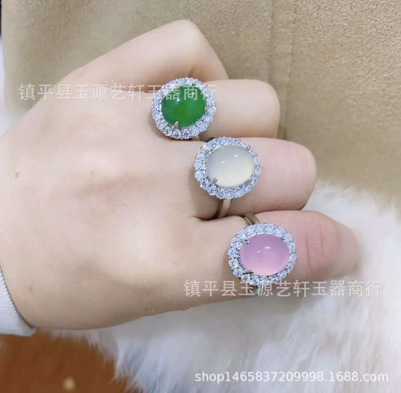 Yang Green Natural Chalcedony Ring for Girlfriend New Design — feature 2