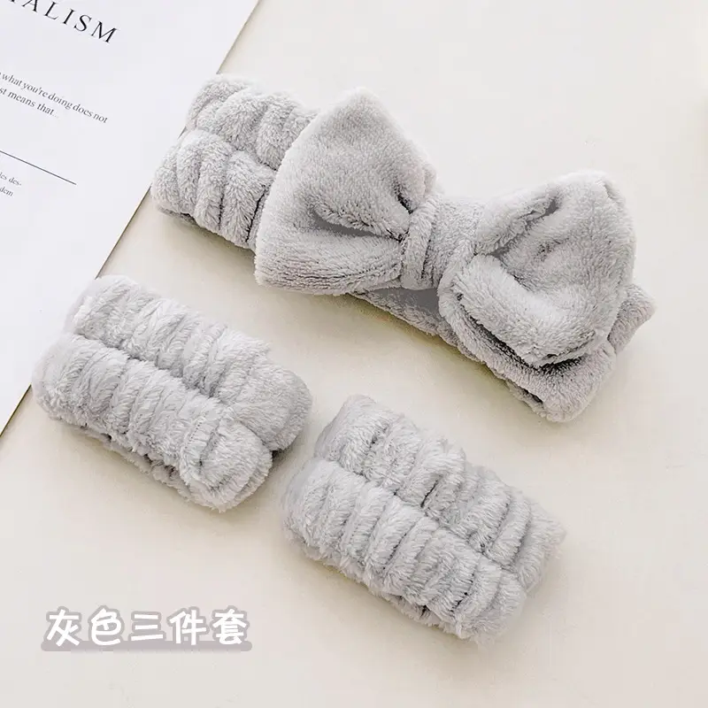 gray three-piece set