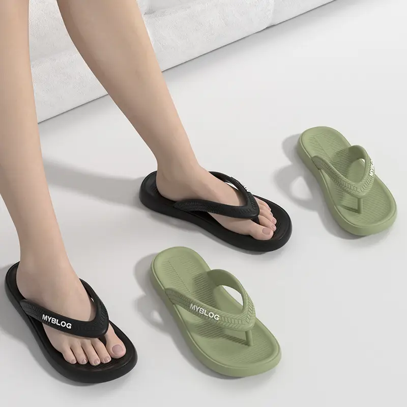 Women's thick-soled flip-flops 2024 new summer non-slip outdoor casual beach slippers for men