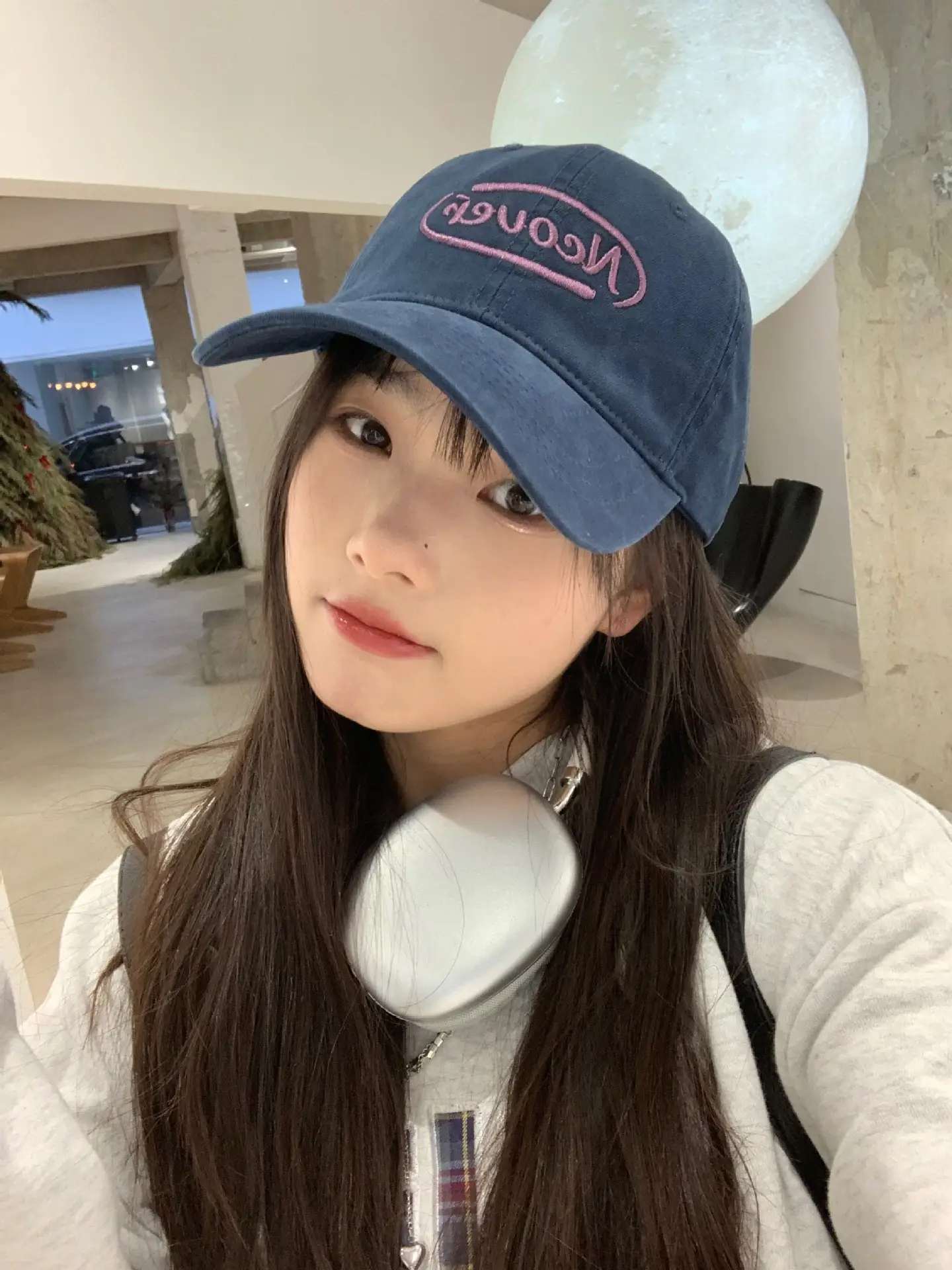 Black Letter Embroidered Baseball Cap for Women — feature 12