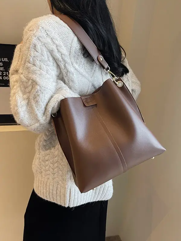 Women's Large Capacity Shoulder Messenger Bag Brown Leather - Image 8