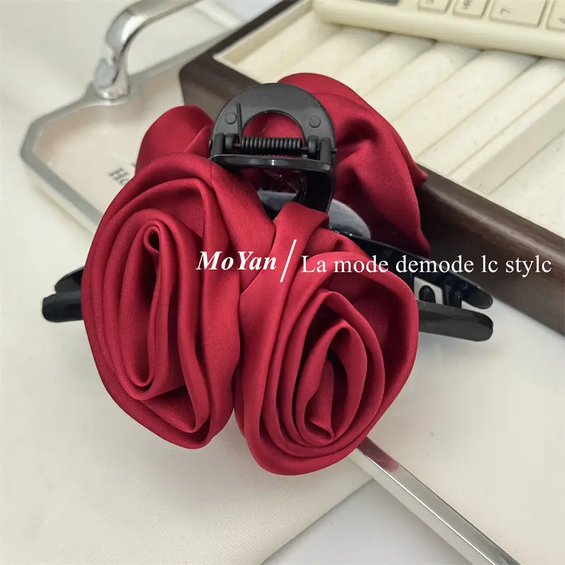 Black Rose Hairpin with High-Grade Shark Clip — feature 10