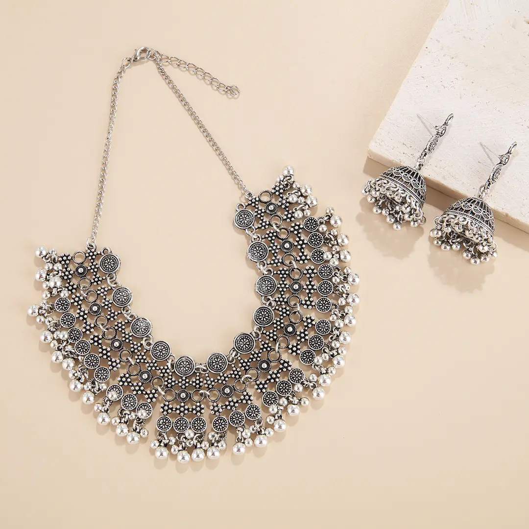 European and American Retro Exaggerated Stylish Earrings Ethnic Style Bohemian Temperament Necklace Earrings for Women Lightweight — feature 5