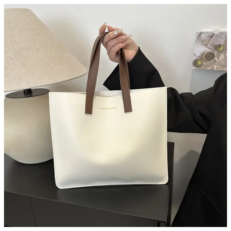 White Korean Style Women's Tote Bag 2024 — feature 11